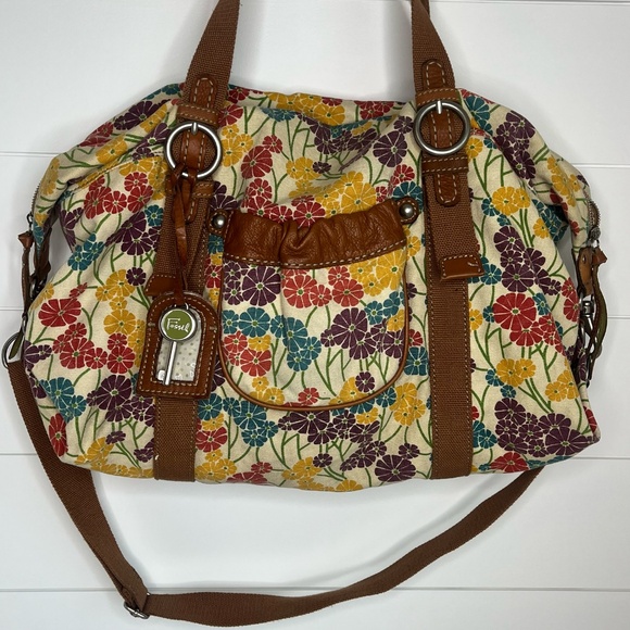 Fossil Travel Bag Floral Design - Picture 4 of 6